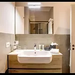 Stunning 2bedrooms With Ac Via Giulia דירה